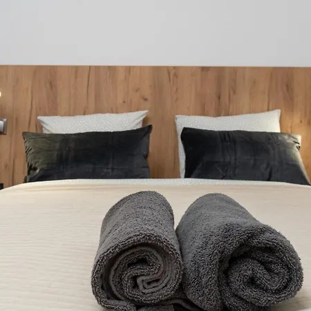 Romanowicza Prestige Place *